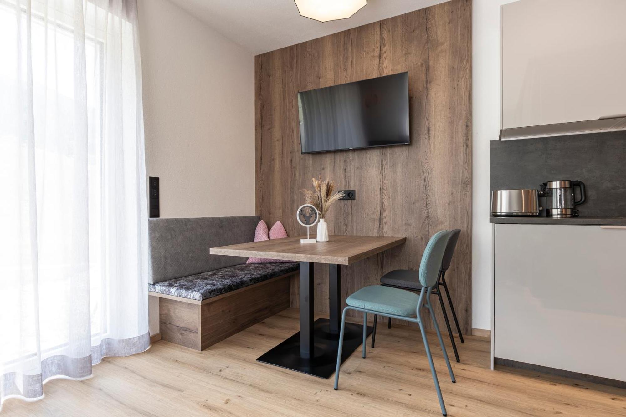 Bergmadl Apartments نيوستيف ام ستوبيتا المظهر الخارجي الصورة