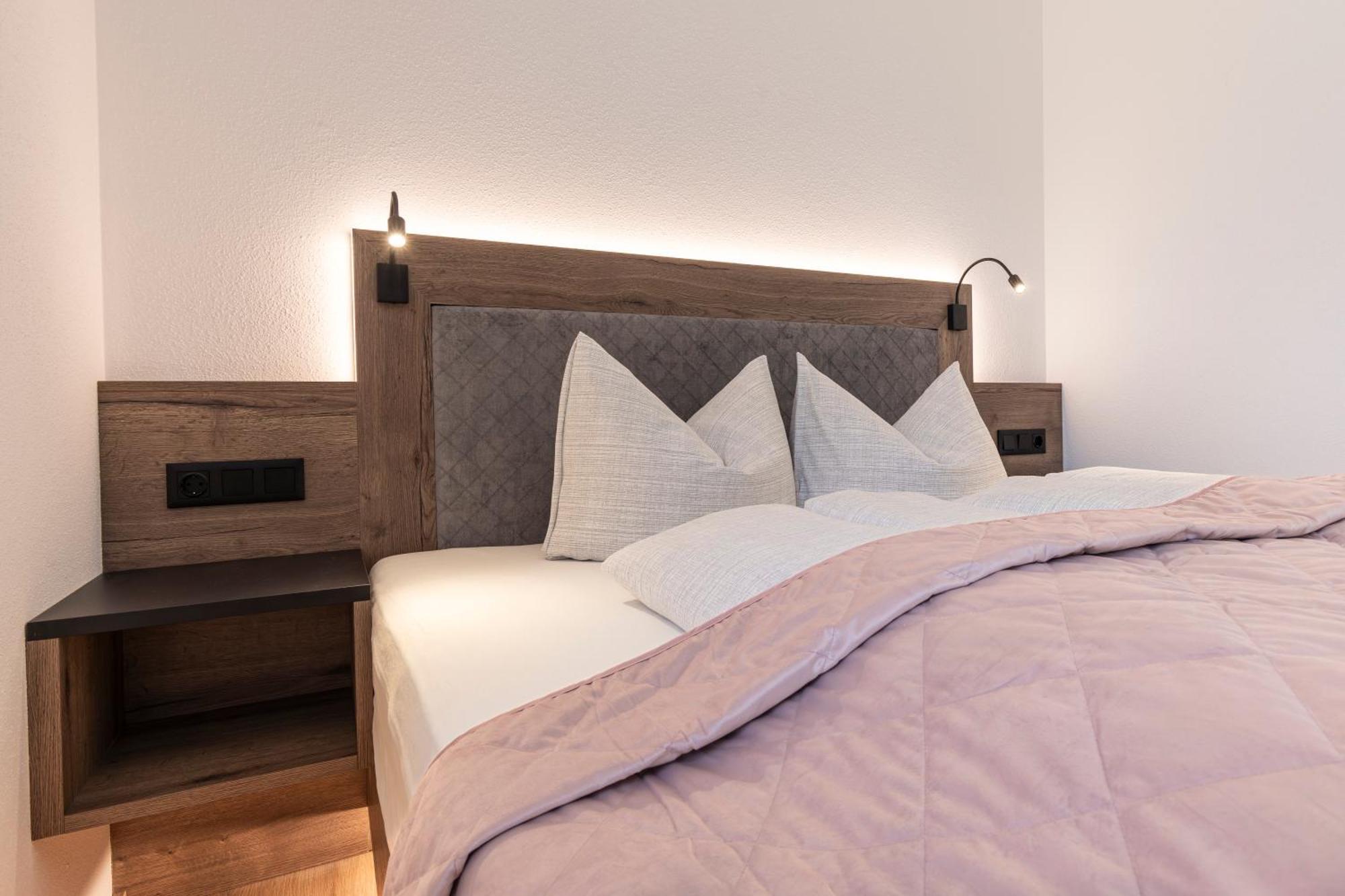Bergmadl Apartments نيوستيف ام ستوبيتا المظهر الخارجي الصورة