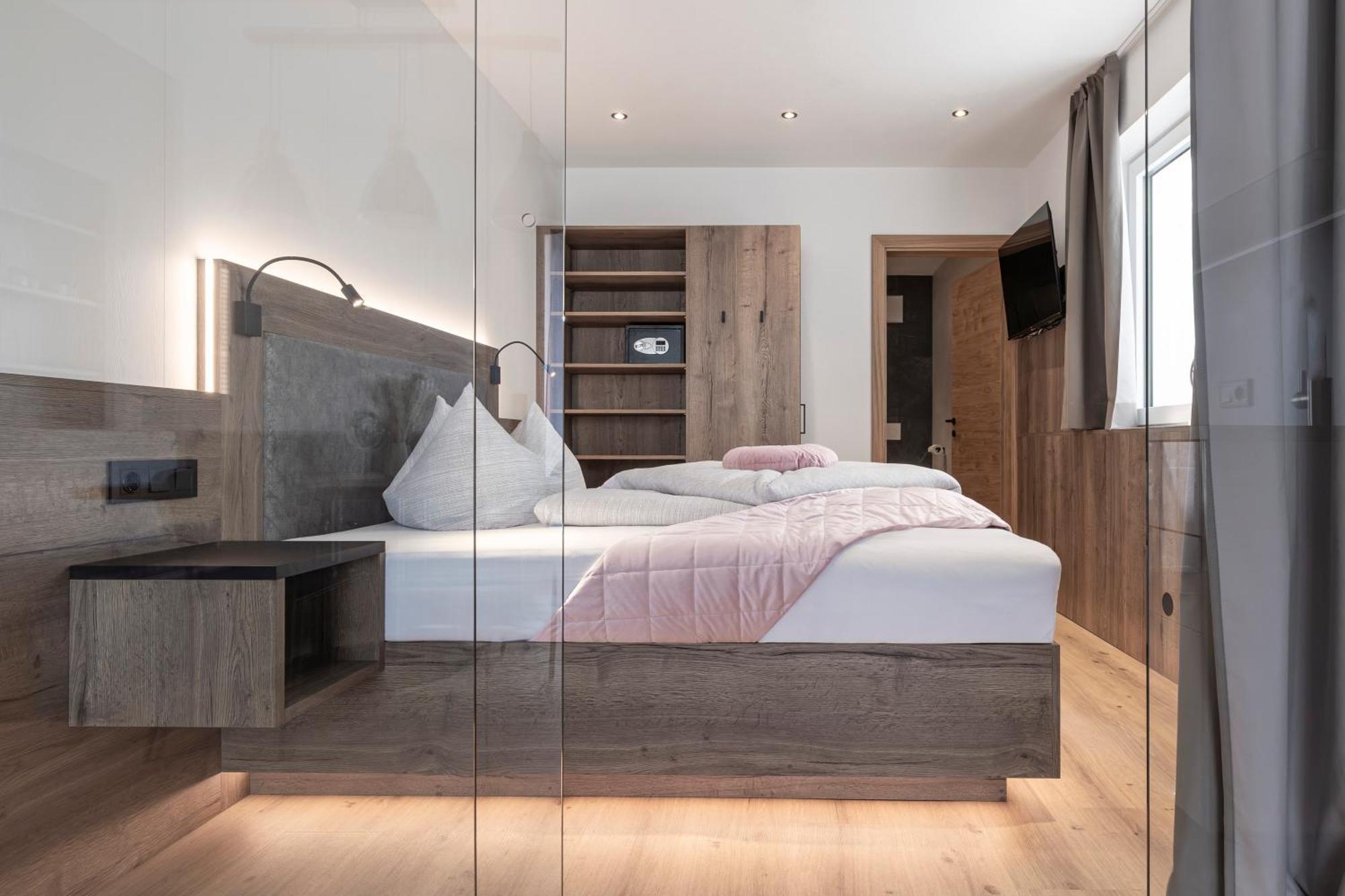 Bergmadl Apartments نيوستيف ام ستوبيتا المظهر الخارجي الصورة