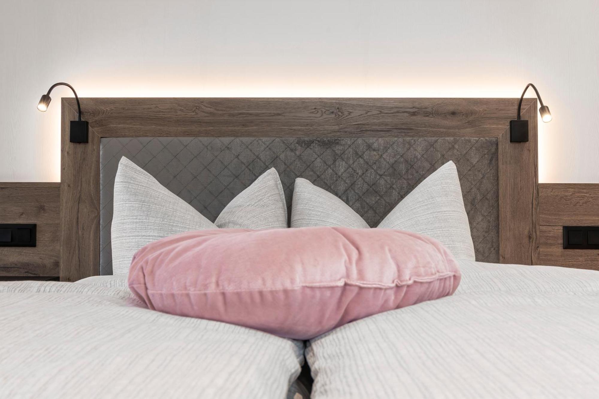 Bergmadl Apartments نيوستيف ام ستوبيتا المظهر الخارجي الصورة